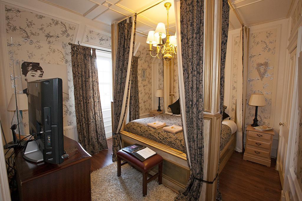 Victoria House B&B Crieff Room photo