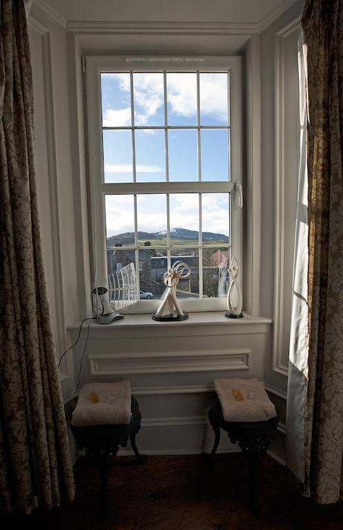 Victoria House B&B Crieff Exterior photo
