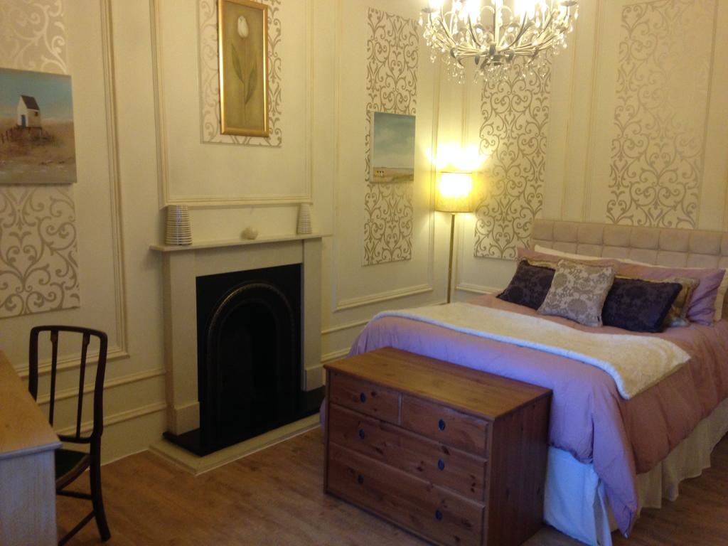 Victoria House B&B Crieff Room photo